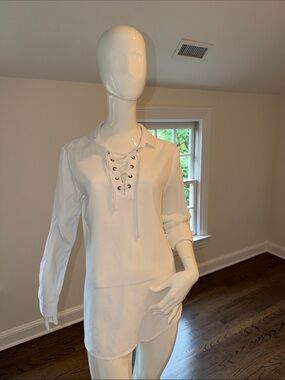 White lace up Cloth and Stone 100% Tencel blouse size M